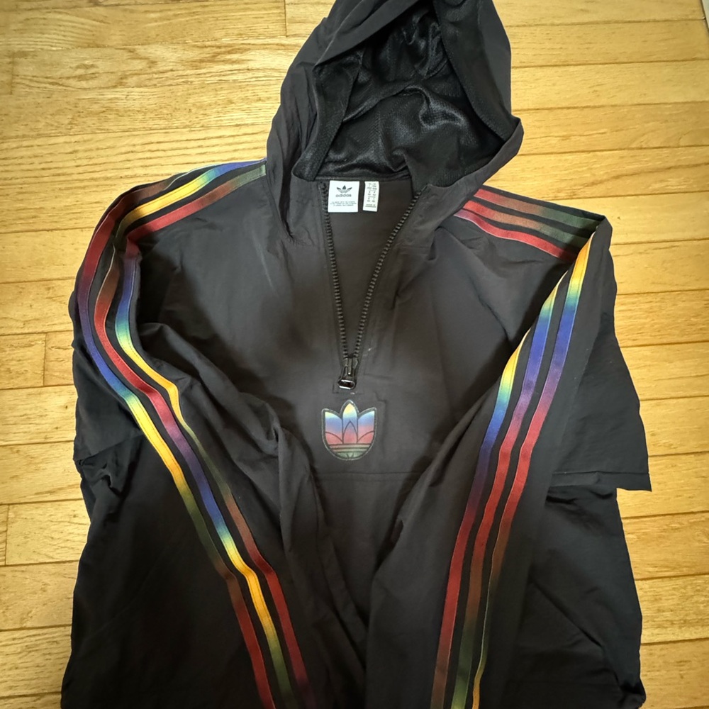 Adidas Black Hoodie cropped  half zip with Rainbow Stripes sleeves Nylon Medium
